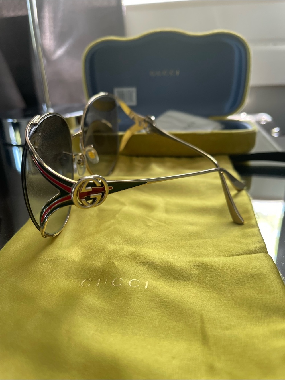 Gucci Gold Frame Sunglasses with Green Temple Stripes and Gradient Lenses - Picture 9 of 10